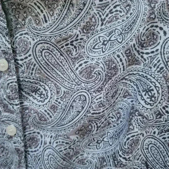 J. Crew The Perfect Shirt in Gray Paisley Print Button Up Size XS - Picture 3 of 4